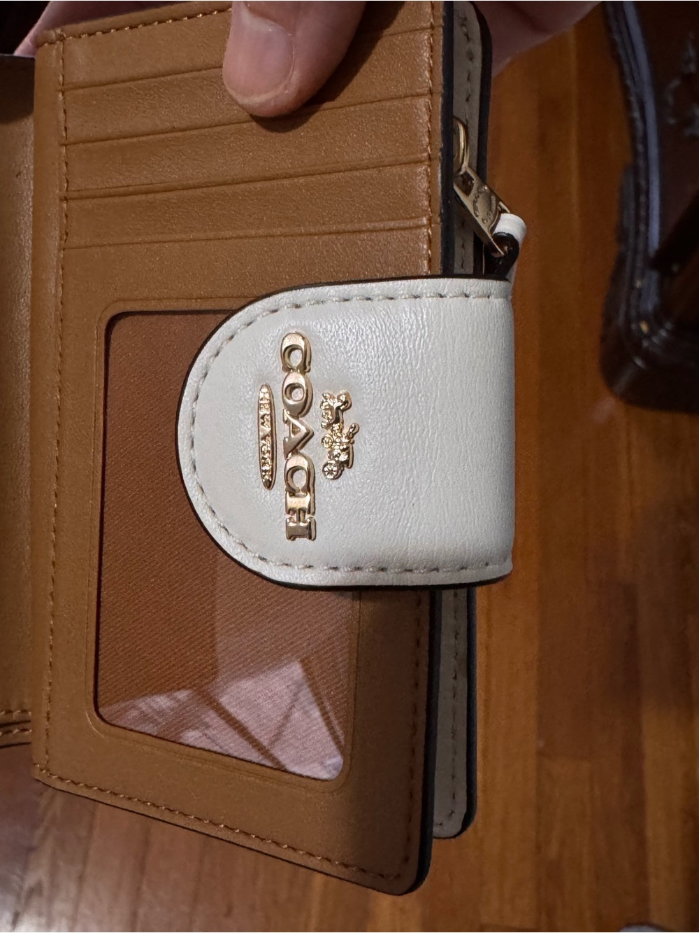 Coach Medium Corner Zip Wallet Linear Quilted Chalk - Picture 6 of 8